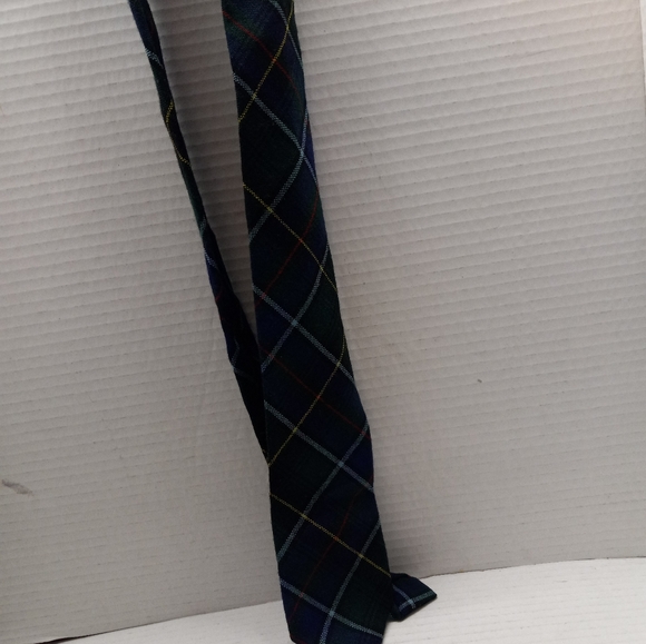 Lochcarron Of Scotland 3.75 x 56 Blue Green Wool Plaid Gordon Clan Tartan Tie - Picture 6 of 12
